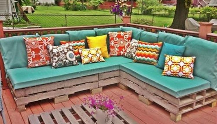 Wooden Pallet Outdoor Sofa Pallet Wood Projects