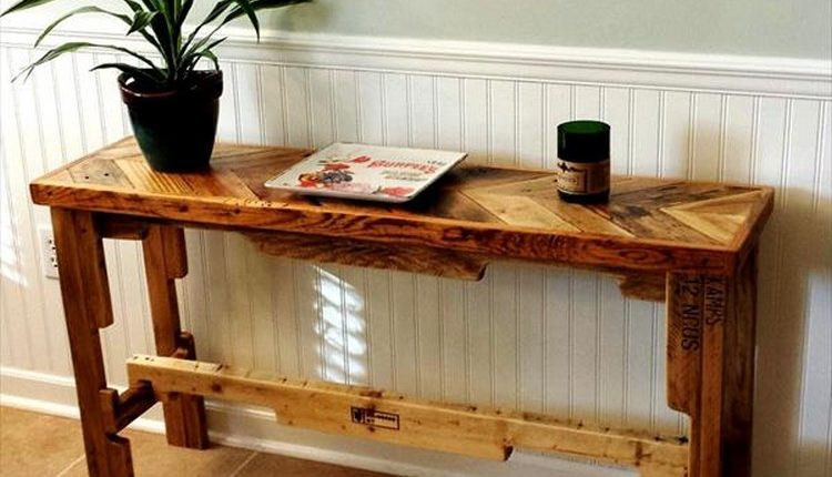 Pallet Chevron Style Console Table