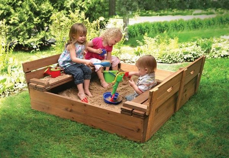 Kids Pallet Sandbox with Cover