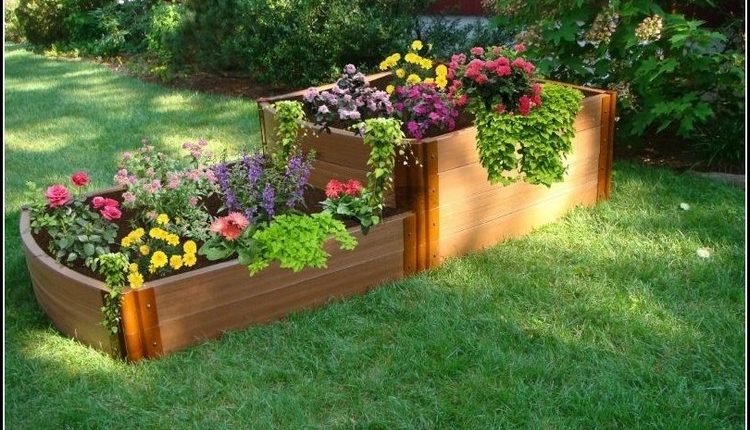 Upcycled Pallet Raised Garden Bed