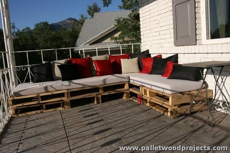 Recycled Pallet Patio Ideas – Pallet Wood Projects