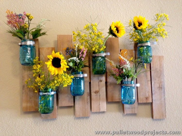 Pallet with Mason Jars Wall Decor Pallet Wood Projects