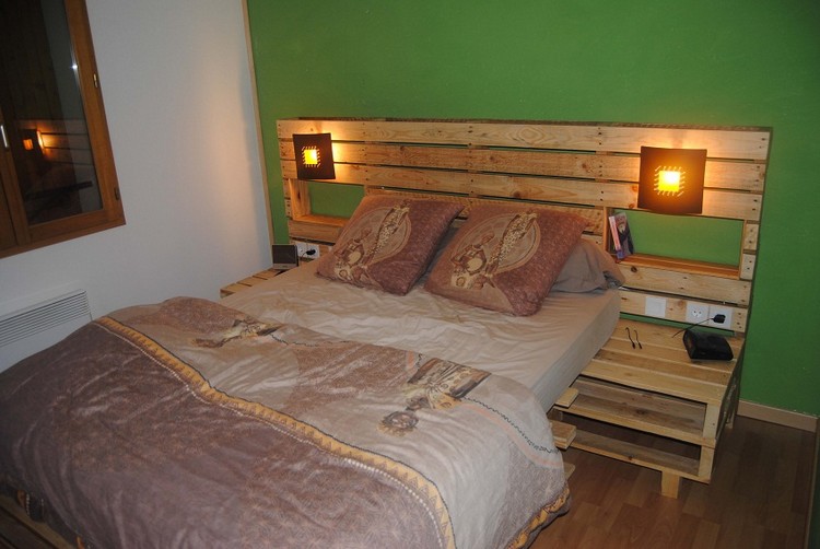 Pallet Wood Headboard with Shelves