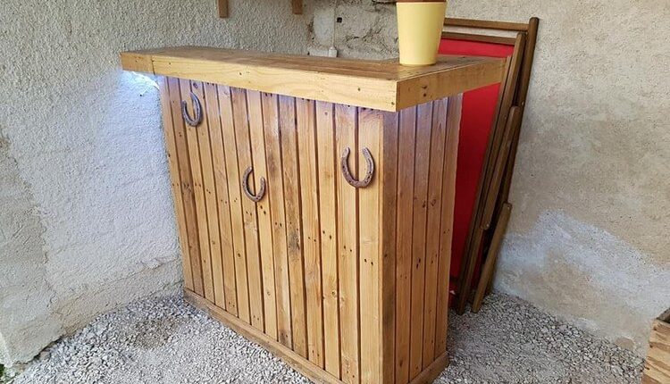 Pallet Counter Table