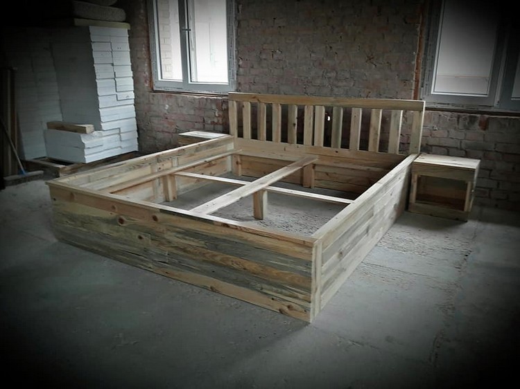 Recycled Wood Pallet Bed Frame