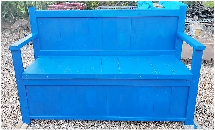 Pallet-Bench-with-Storage (4)